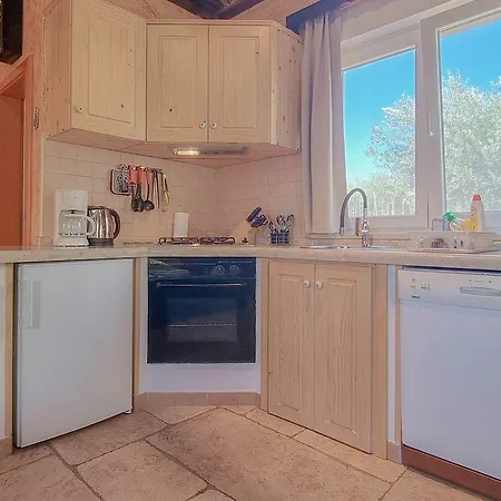 Апартаменты Mediterranes Studio-apartment Mit Liegewiese, Grillbereich Und Hundefreundlich